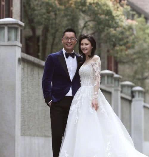 邻居爆料张雨琦视频,张雨琦视频引发热议,真相究竟如何? 第1张 邻居爆料张雨琦视频,张雨琦视频引发热议,真相究竟如何? 第1张